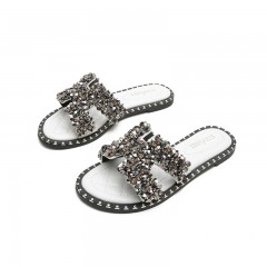 Classic Rhinestone Slippers For Women's Outerwear 2023 New Ins Trend Summer Sandals Fashion Large Size 41-43