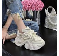 Dad's Shoes Women's  Autumn New Versatile Thick Sole Elevated Sports Shoes Non Slip Comfortable Casual Shoes Genuine Leather Single Shoes